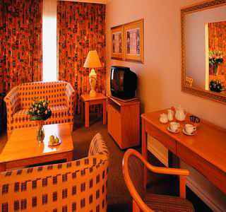 Sentinel Executive Apartment Hotel Pretoria-Noord Exteriör bild